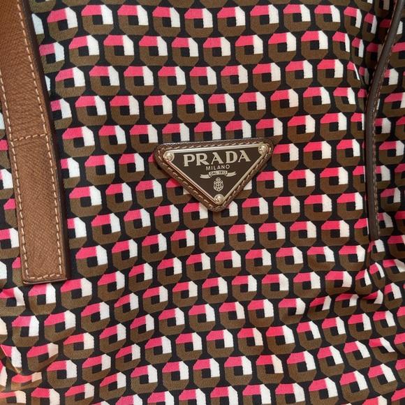 Prada Tessuto Stampat hand bag with leather shoulder strap - Picture 7 of 13